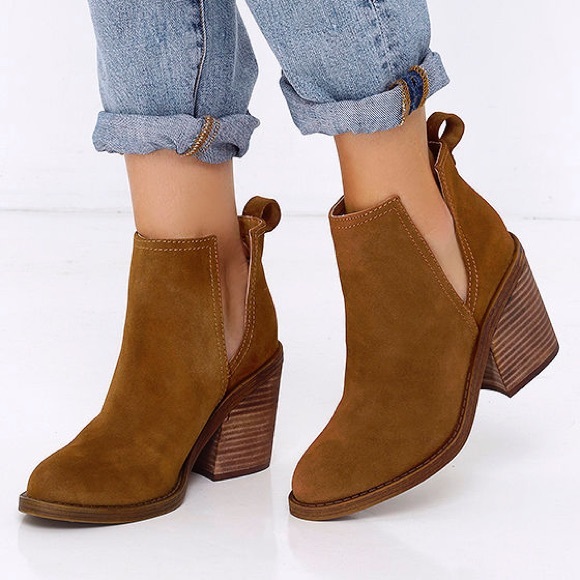 Steve Madden Sharini Cut Out Booties 